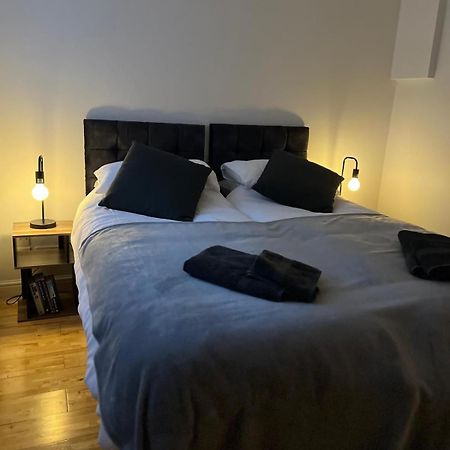 Cozy 1 Bedroom Basement Flat Londyn Zewnętrze zdjęcie