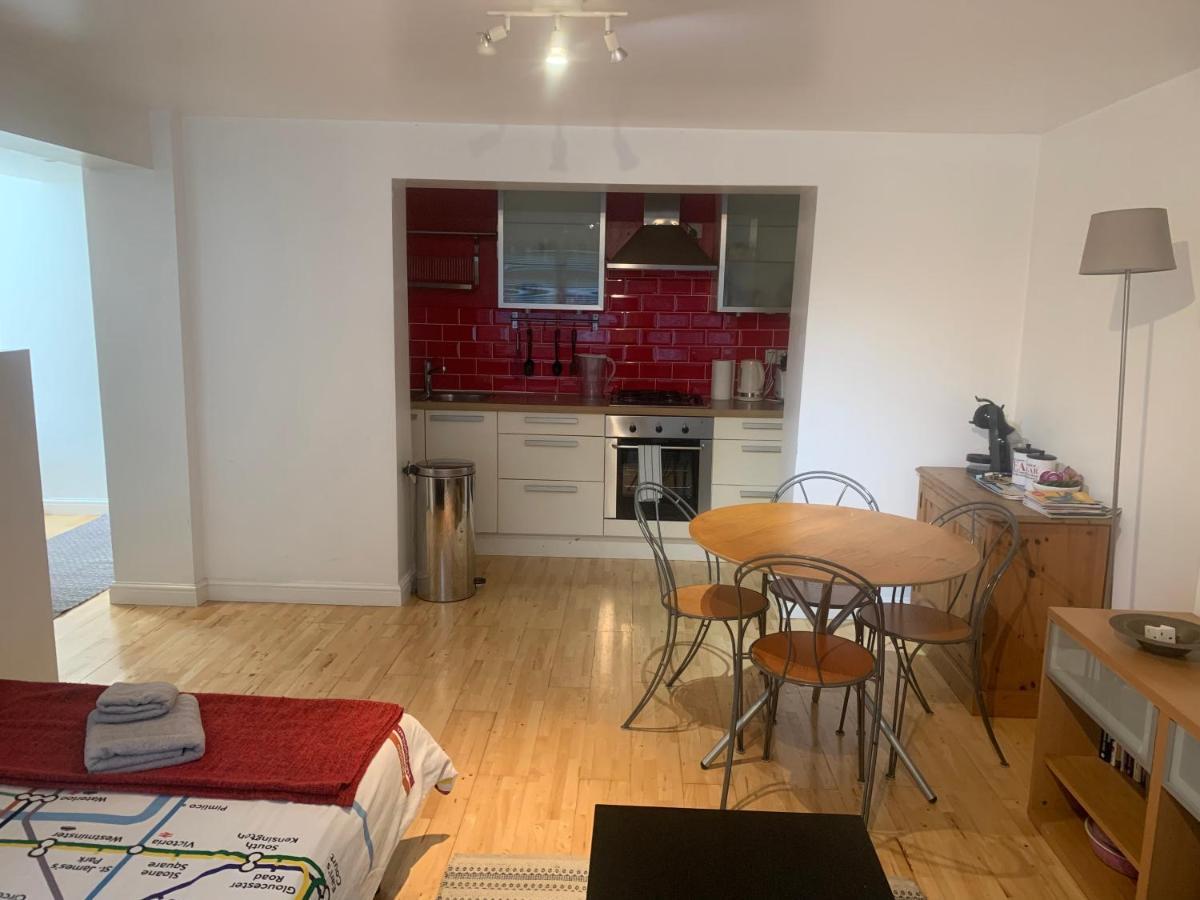 Cozy 1 Bedroom Basement Flat Londyn Zewnętrze zdjęcie