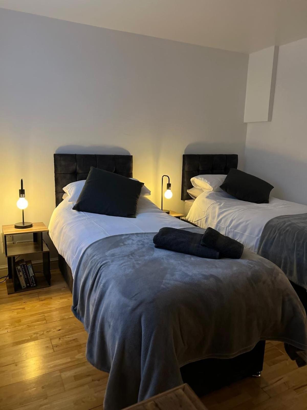 Cozy 1 Bedroom Basement Flat Londyn Zewnętrze zdjęcie